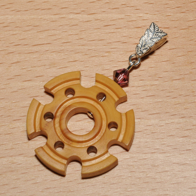 Pendentif bois de buis Pendentif bois de buis