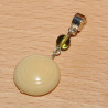 Pendentif ivoire végétal
