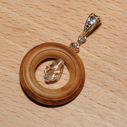 Pendentif bois de laurier amande